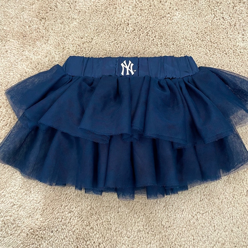 Girls yankee skirt 18 months